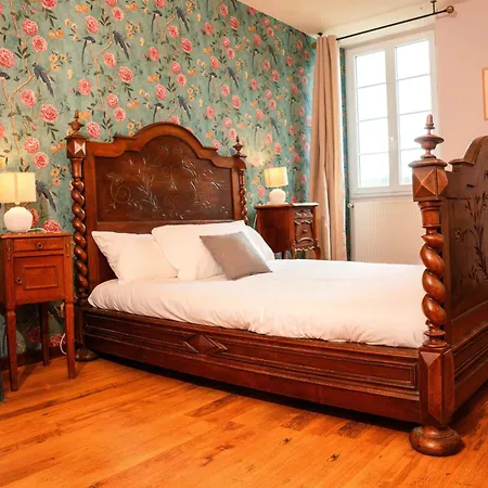 Maison Familiale De Charme Avec Piscine - 10 Pers