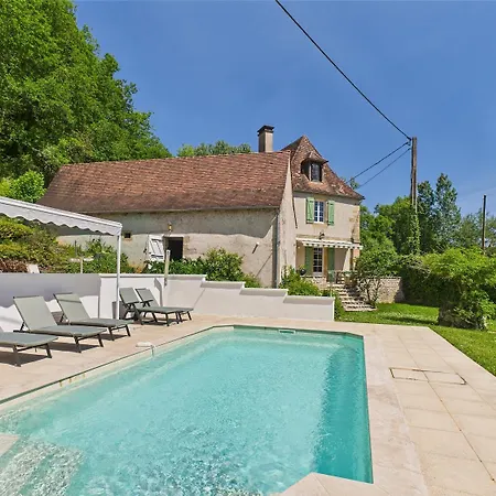 Dom wakacyjny 'le Roc' Pour 11, Jardin Et Piscine Thonac